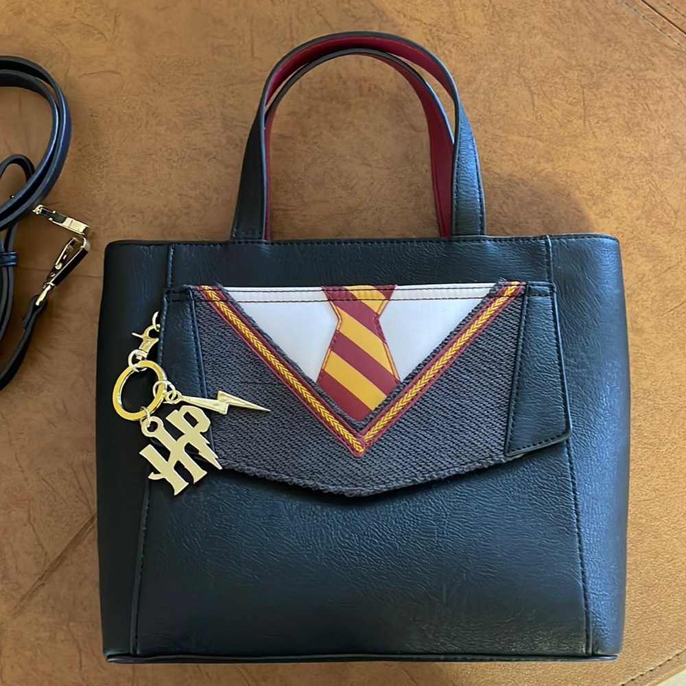 Loungefly Harry Potter crossbody tote